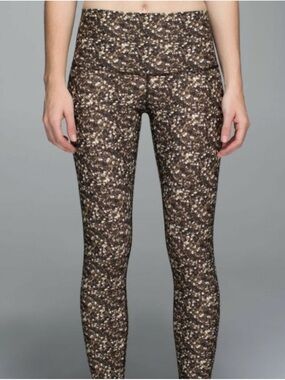 Lululemon Full Length Sz 6